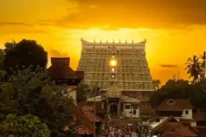 Sree Padmanabhaswamy Temple in Thiruvananthapuram featured in 10-day Kerala tour packages